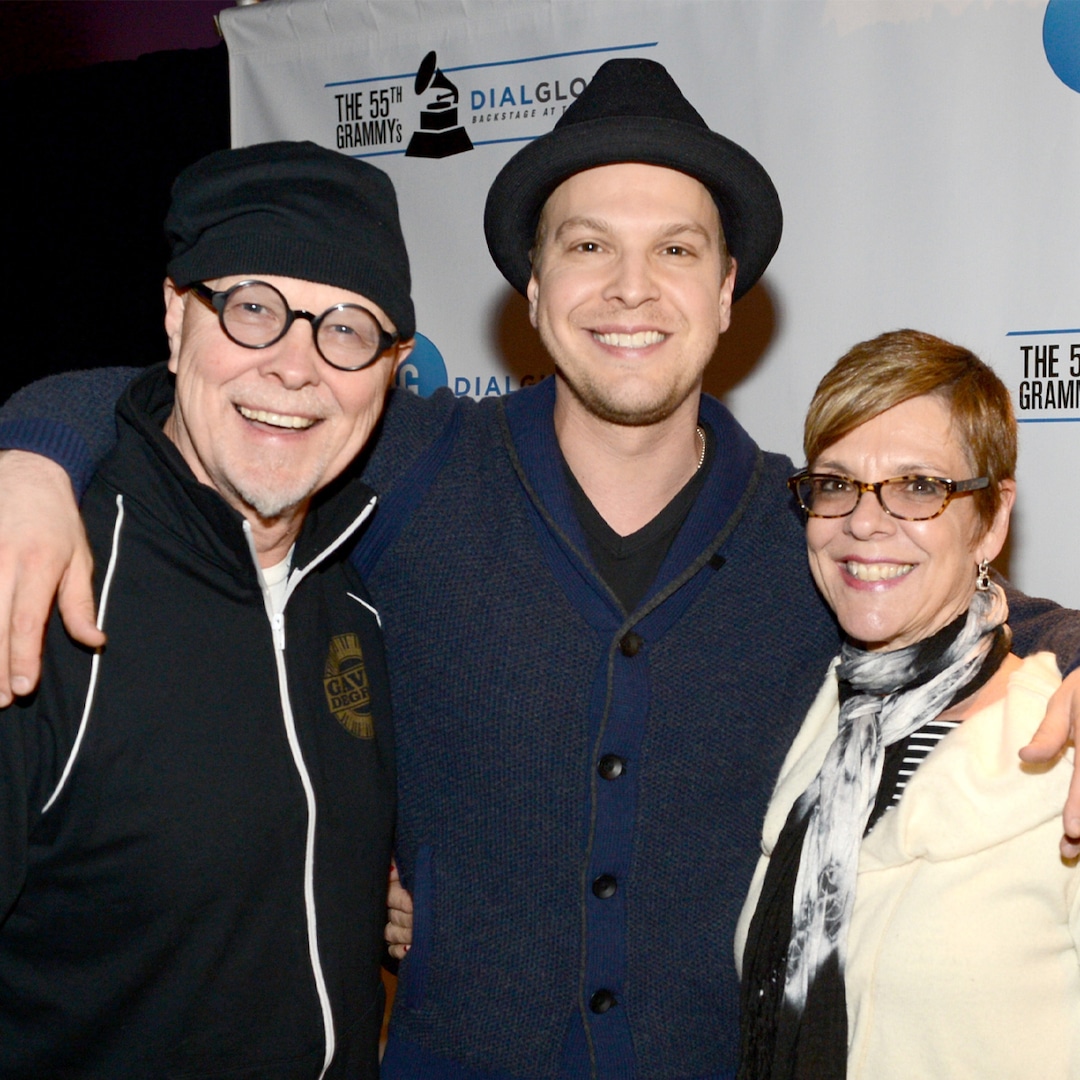 How Gavin DeGraw Is Learning to Live After the Death of His Mom & Dad